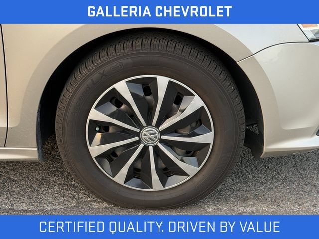 Used 2016 Volkswagen Jetta S FWD image 4