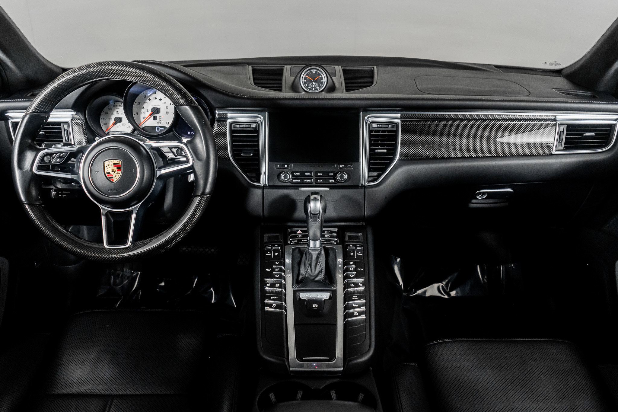 Used 2017 Porsche Macan S image 56
