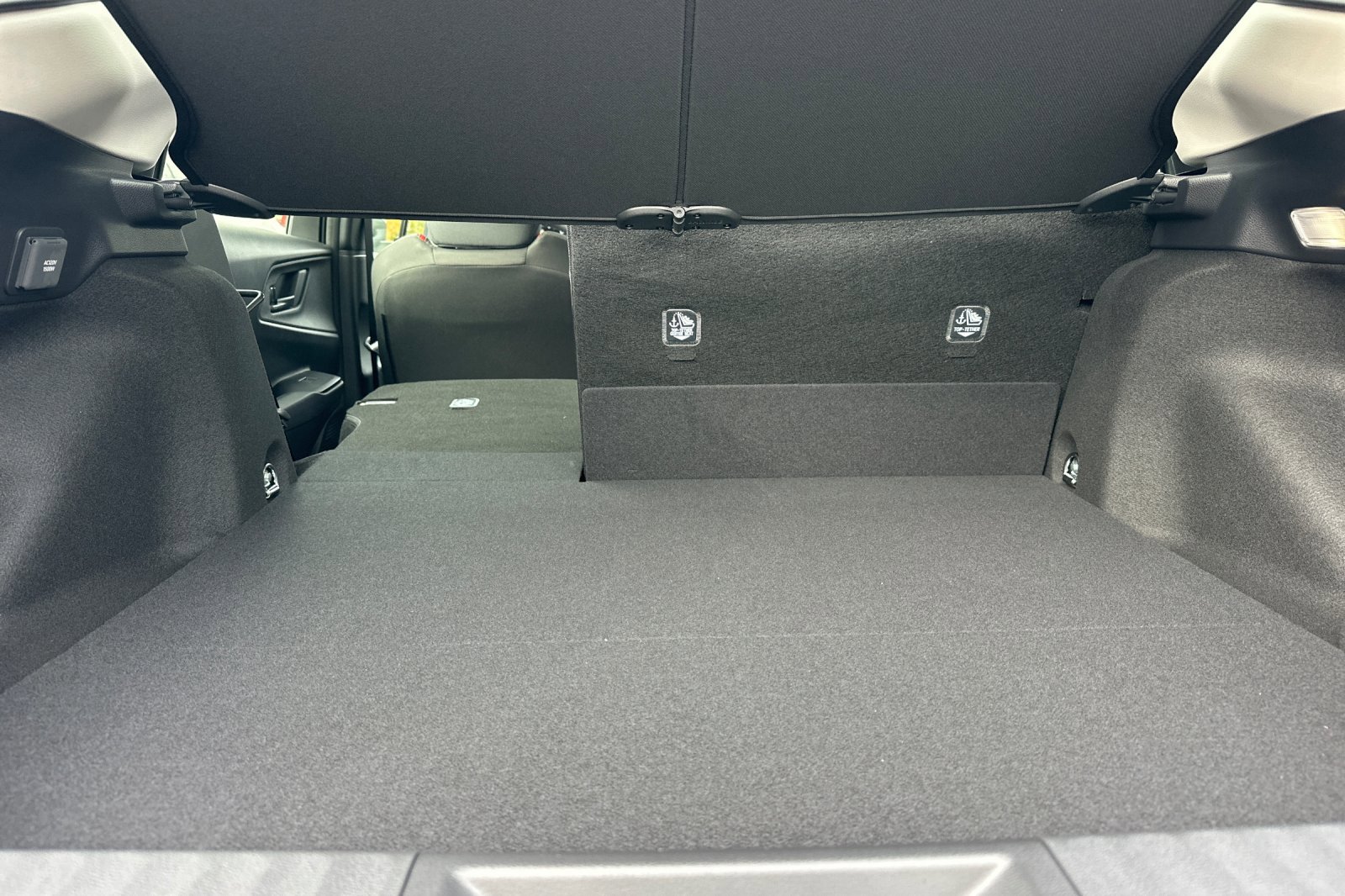 New 2026 Toyota Prius Plug-In Hybrid image 13