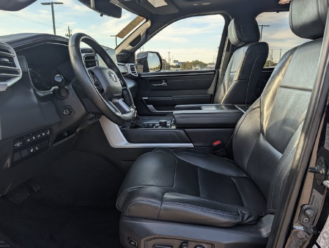 Used 2023 Toyota Sequoia Platinum AWD/4WD image 26