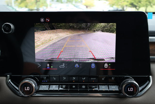 New 2026 GMC Canyon Denali AWD/4WD image 13