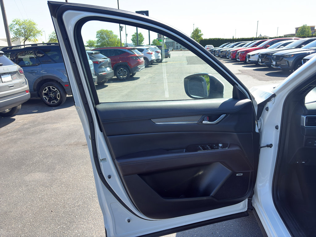 Used 2019 MAZDA CX-5 Signature AWD/4WD image 11