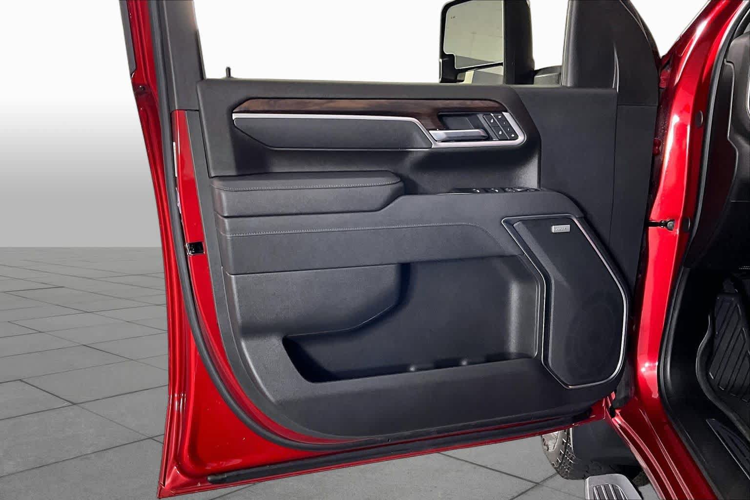 Certified 2026 GMC Sierra 2500 SLT w/ Texas SLT Premium Package AWD/4WD image 21