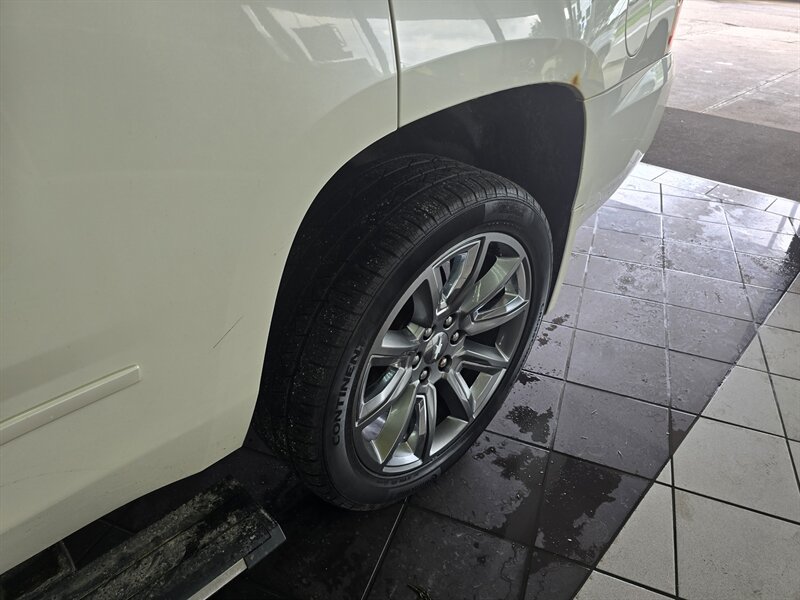 Used 2015 Chevrolet Tahoe LTZ AWD/4WD image 45