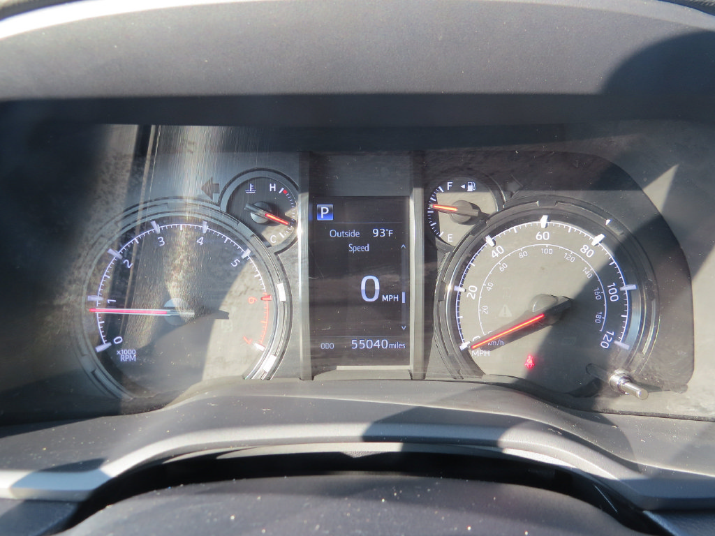 Used 2022 Toyota 4Runner SR5 Premium AWD/4WD image 21