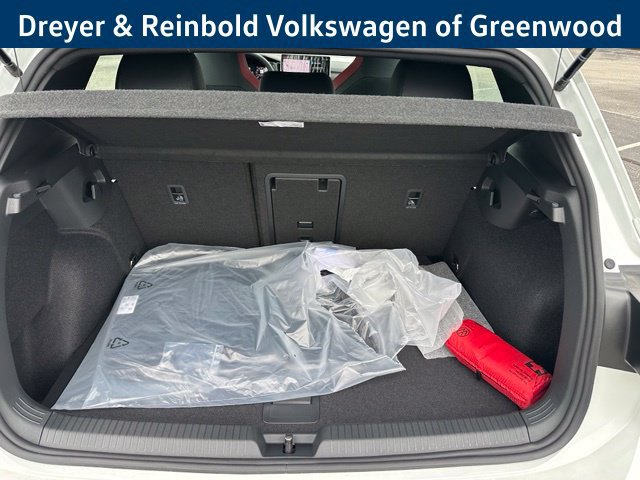 New 2026 Volkswagen GTI SE FWD image 31