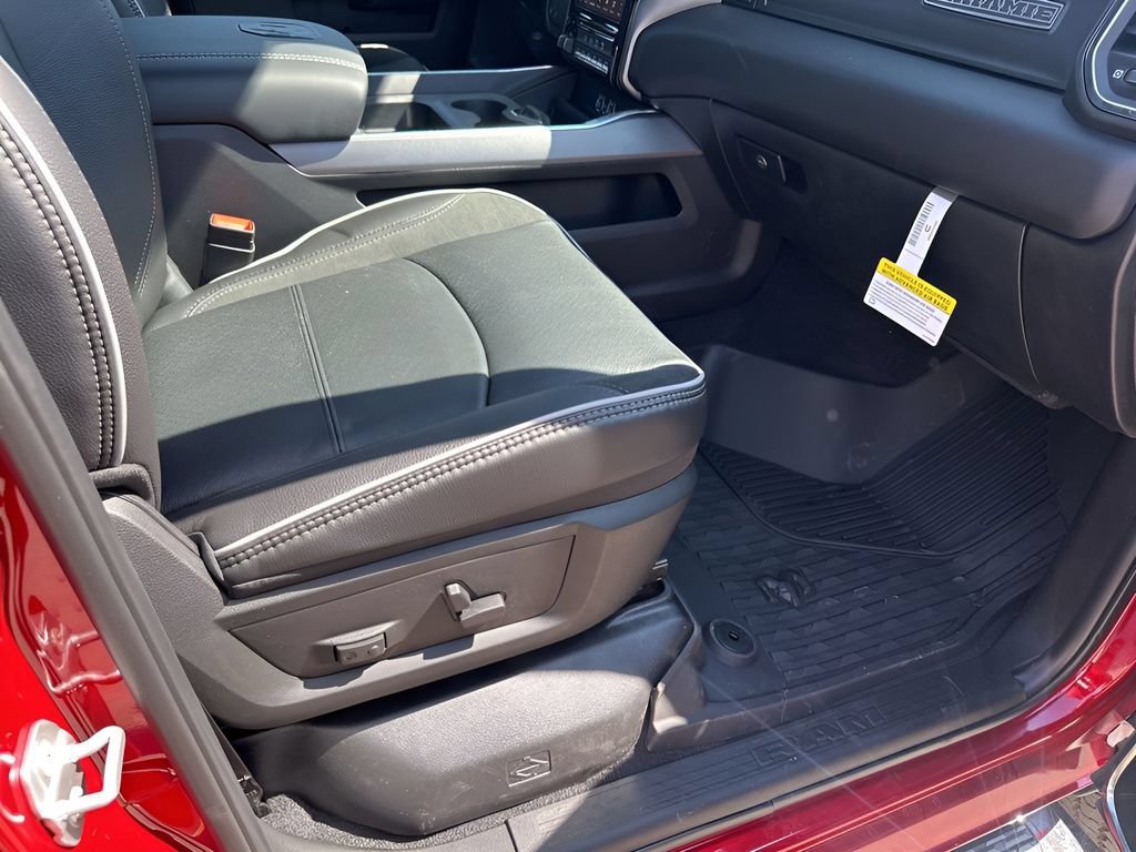 New 2026 RAM 3500 Laramie w/ Towing Technology Group AWD/4WD image 17
