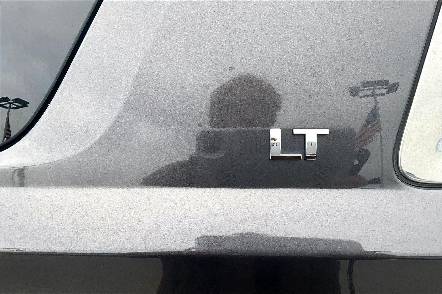 Used 2017 Chevrolet Tahoe LT AWD/4WD image 8