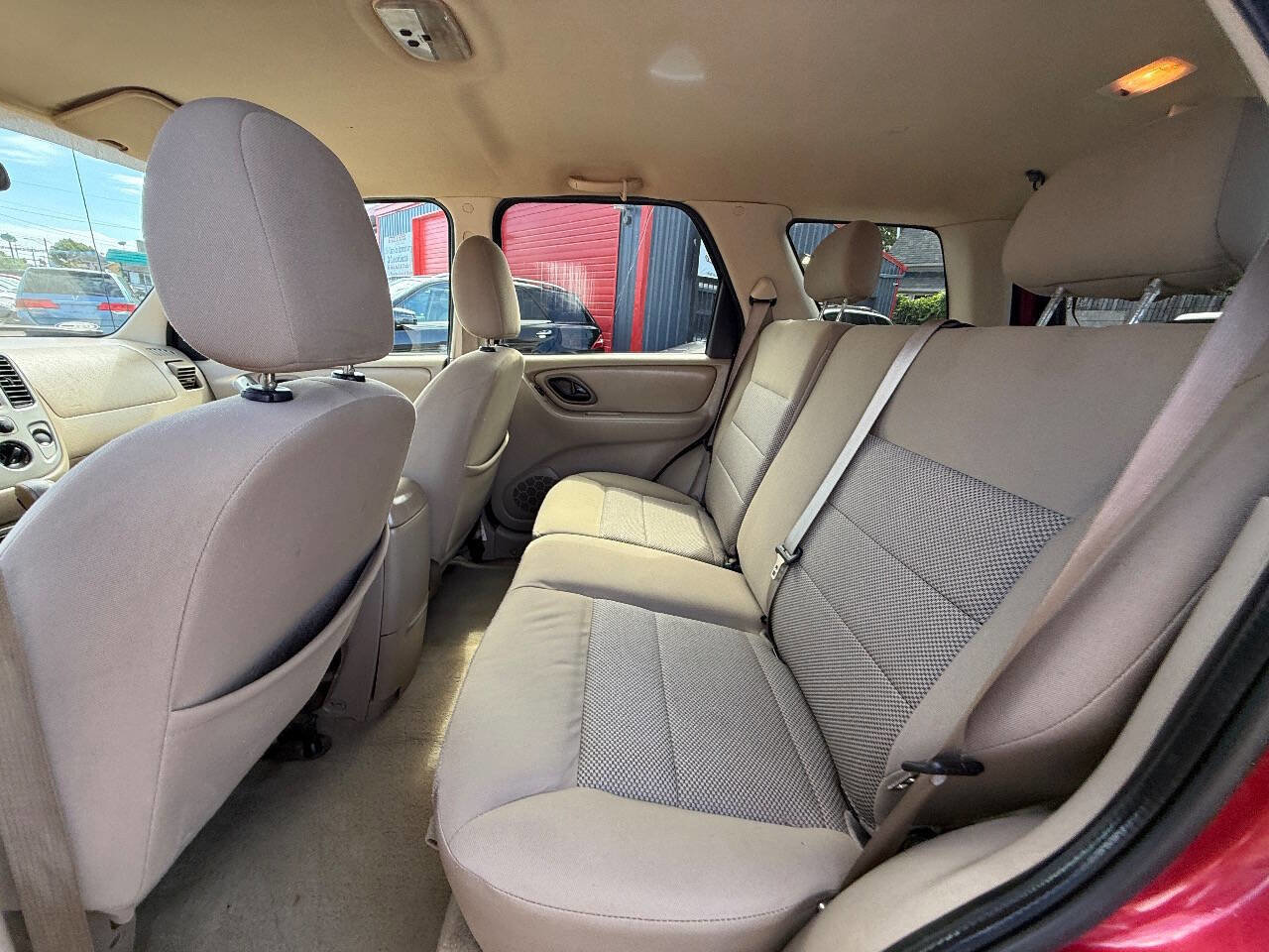 Used 2006 Ford Escape XLT image 16