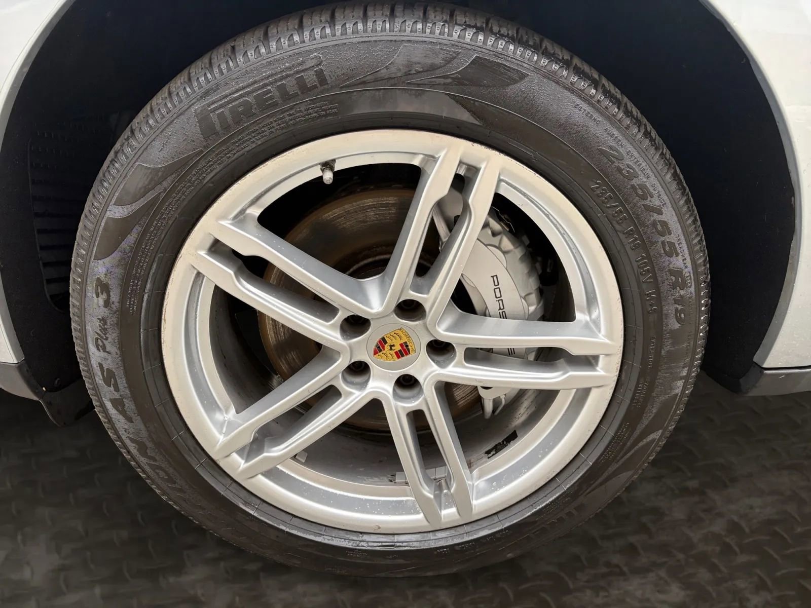 Used 2017 Porsche Macan S AWD/4WD image 35