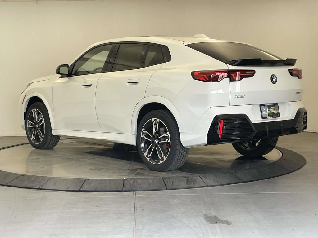 New 2026 BMW X2 xDrive28i w/ Technology Package AWD/4WD image 3