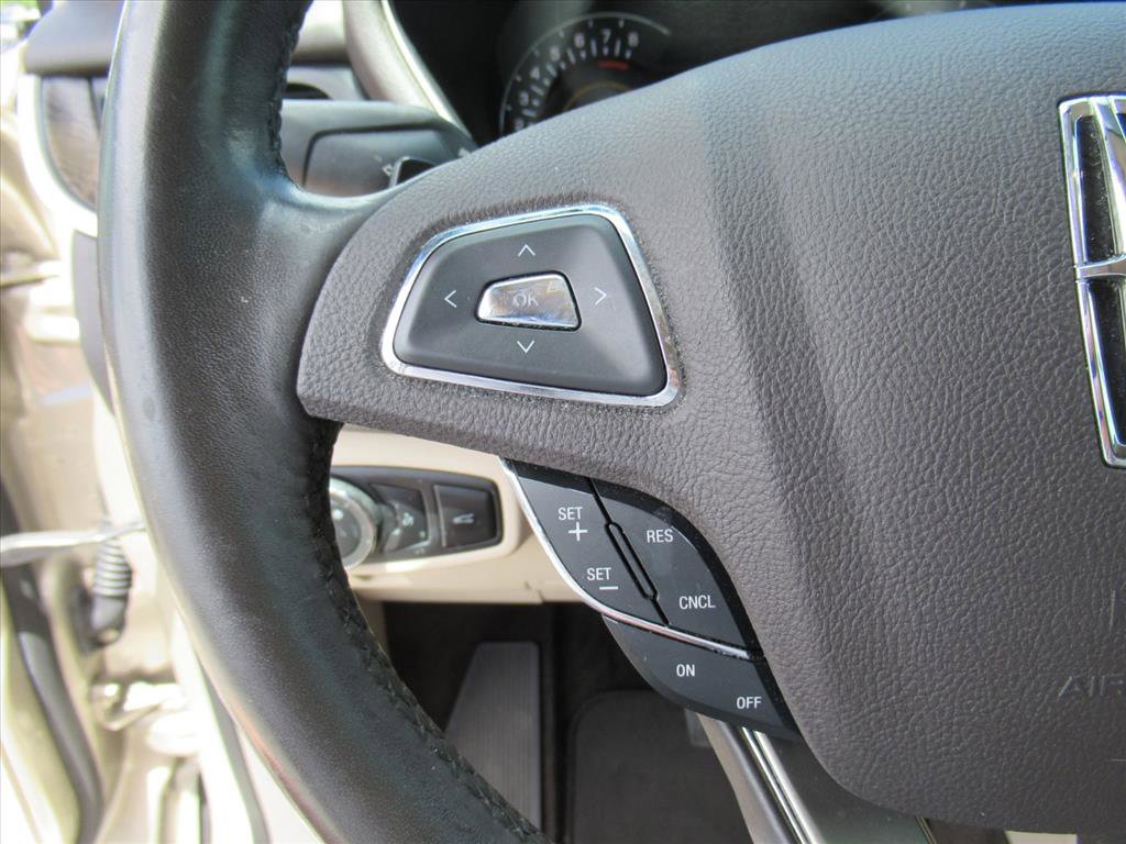 Used 2017 Lincoln MKC Reserve FWD image 23