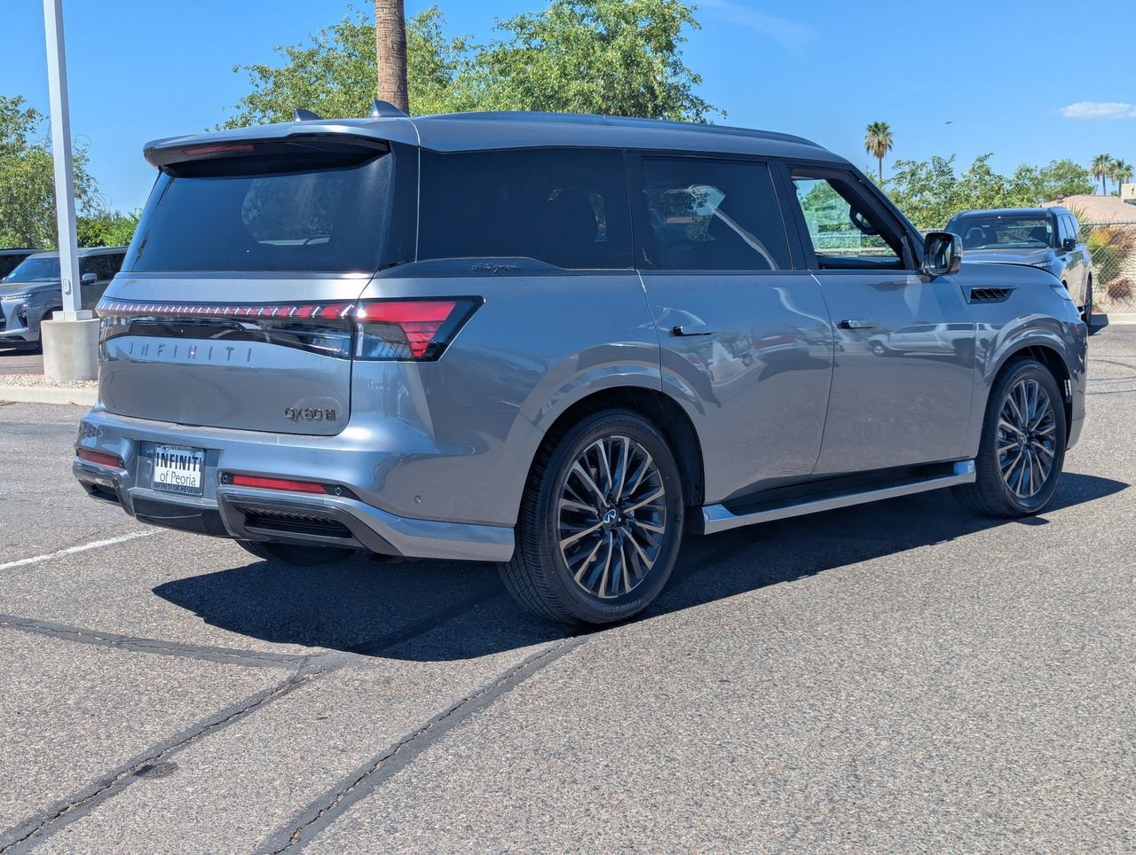New 2027 INFINITI QX80 Autograph AWD/4WD image 5