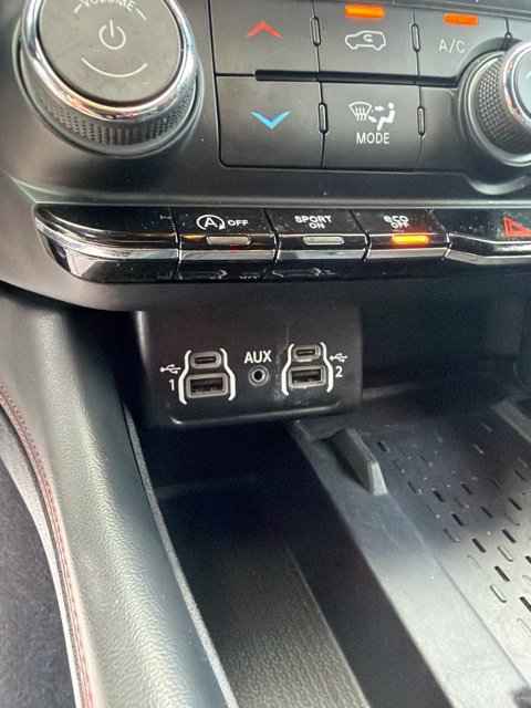 Used 2025 Dodge Durango GT AWD/4WD image 27