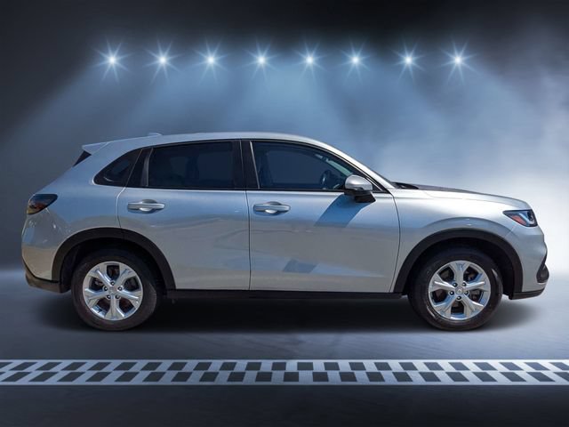 Used 2024 Honda HR-V LX image 2