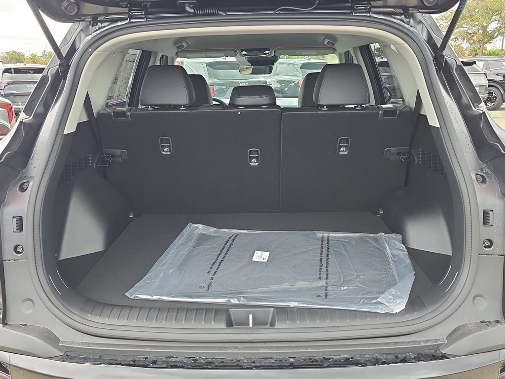 New 2026 Kia Seltos EX image 10