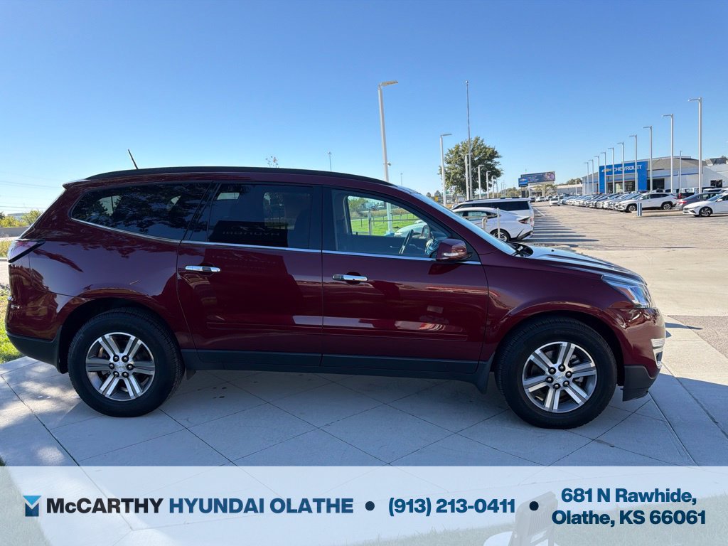 Used 2016 Chevrolet Traverse LT AWD/4WD image 17