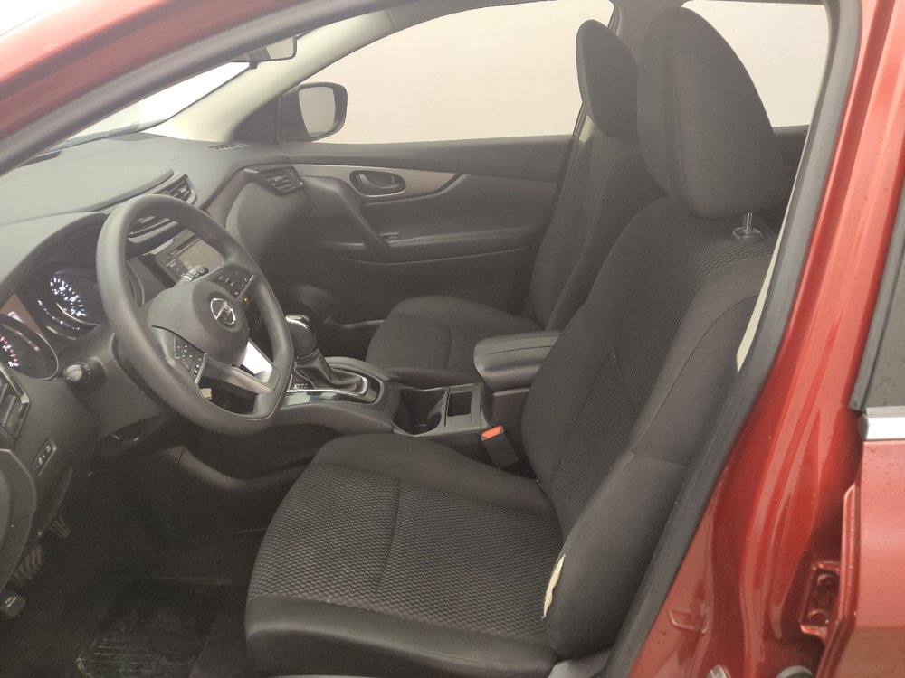 Used 2020 Nissan Rogue Sport S FWD image 17