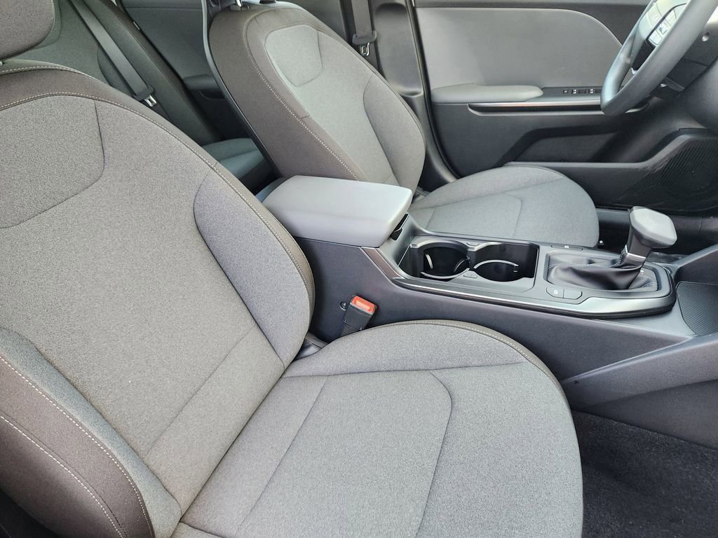 New 2026 Kia K4 FWD image 10