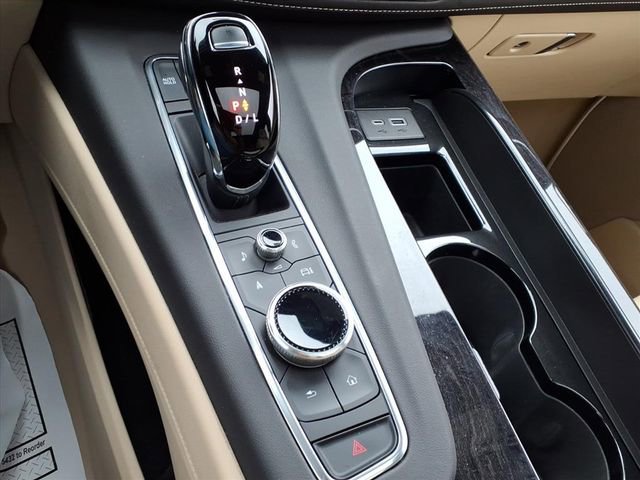 Certified 2023 Cadillac Escalade Premium Luxury image 25