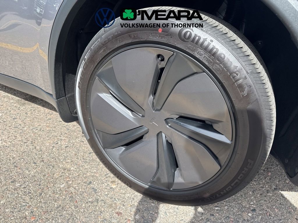 Used 2026 Tesla Model Y 2WD image 6