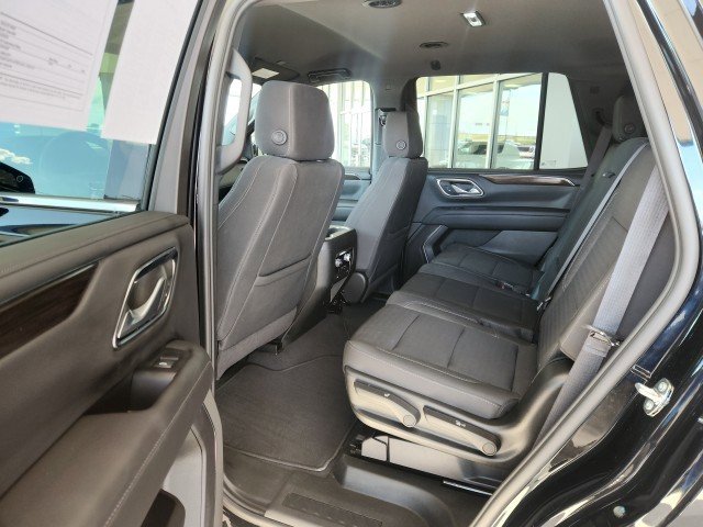 Used 2024 GMC Yukon SLE w/ Max Trailering Package AWD/4WD image 7