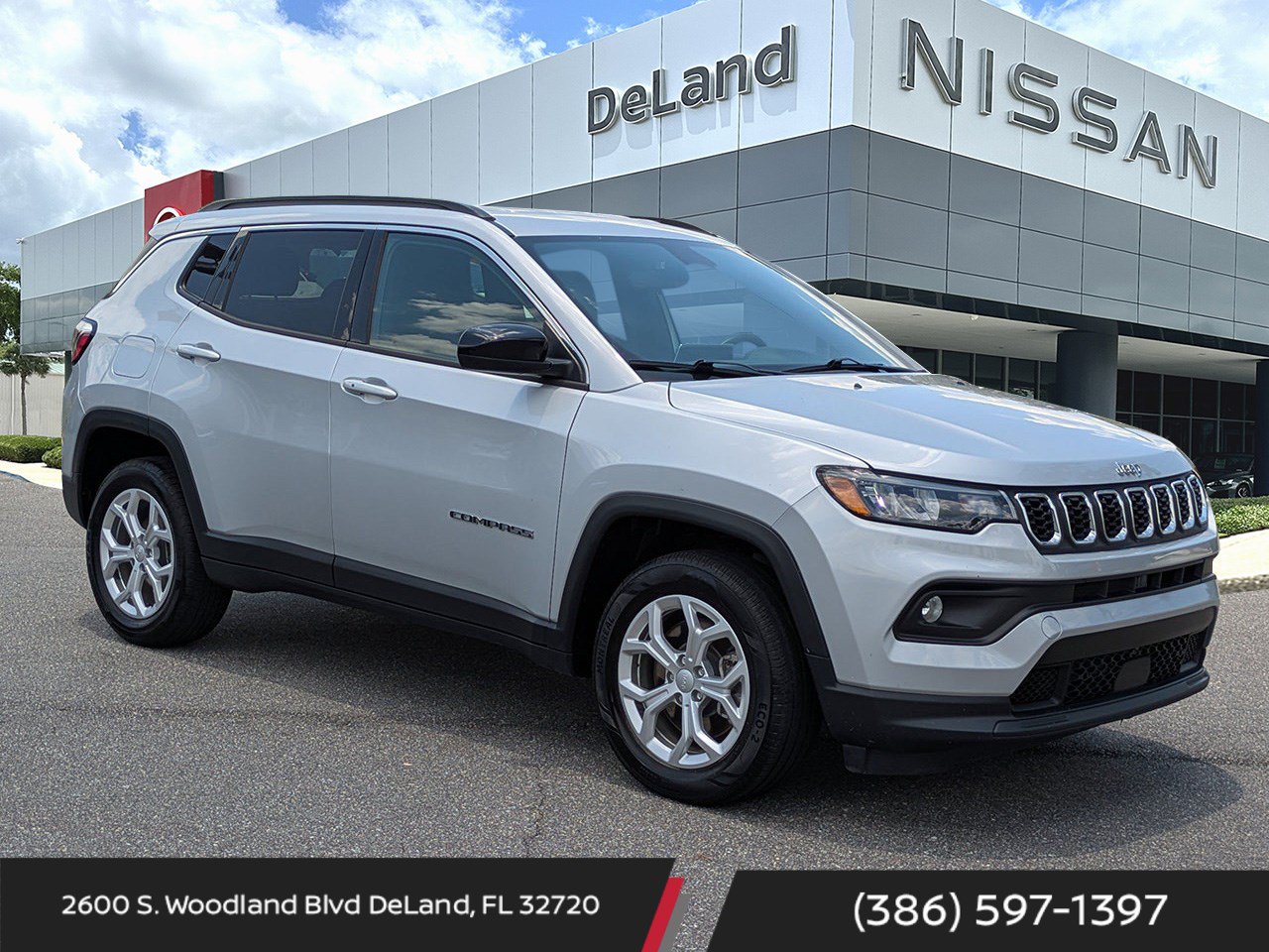 Used 2024 Jeep Compass Latitude AWD/4WD video 1