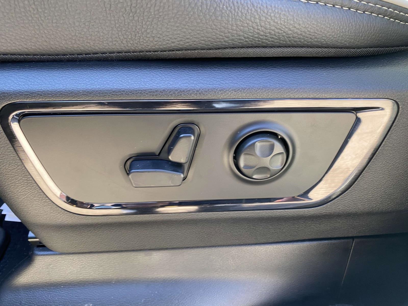 New 2025 RAM 1500 Limited image 13