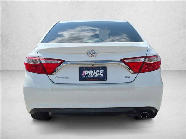 Used 2016 Toyota Camry SE FWD image 6