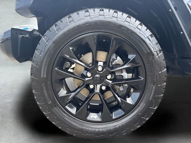 Used 2021 Jeep Wrangler Unlimited Sahara image 35