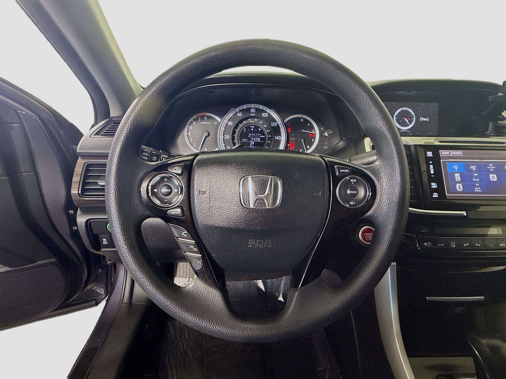 Used 2017 Honda Accord EX image 13