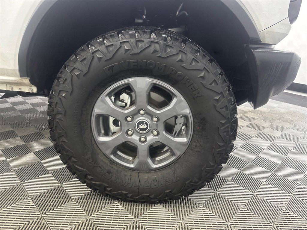 Used 2024 Ford Bronco Big Bend image 13