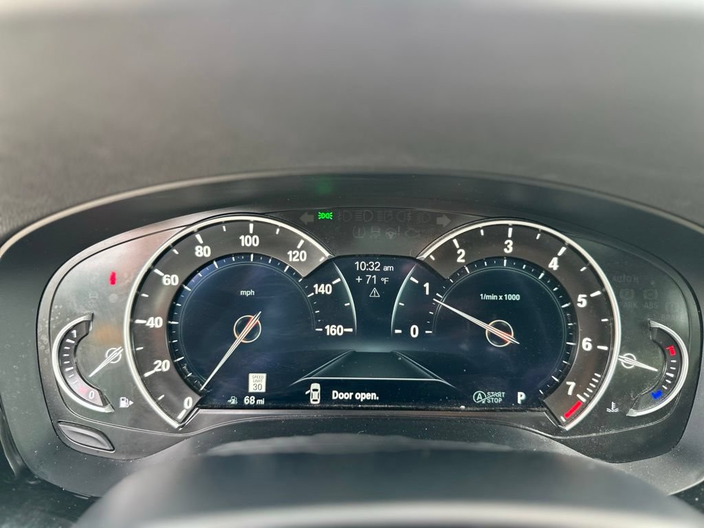 Used 2019 BMW 530i xDrive w/ Convenience Package AWD/4WD image 35
