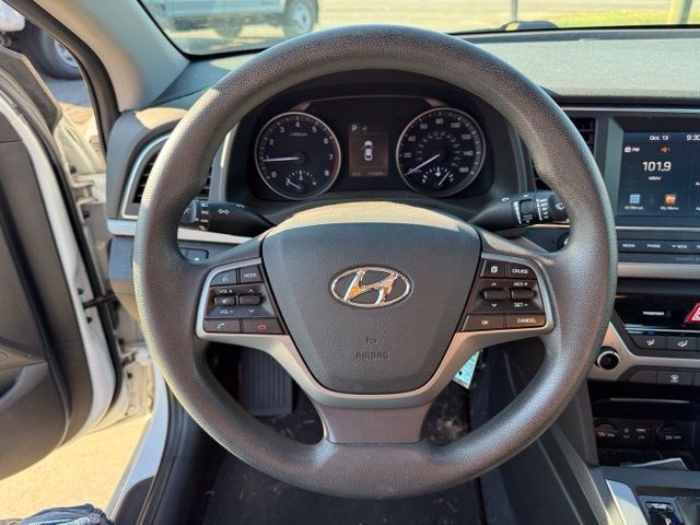 Used 2018 Hyundai Elantra SEL FWD image 12
