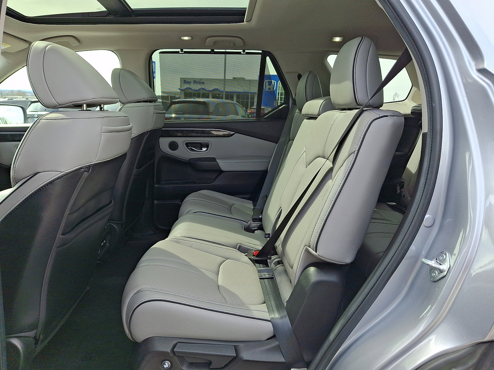 Certified 2023 Honda Pilot Elite image 10