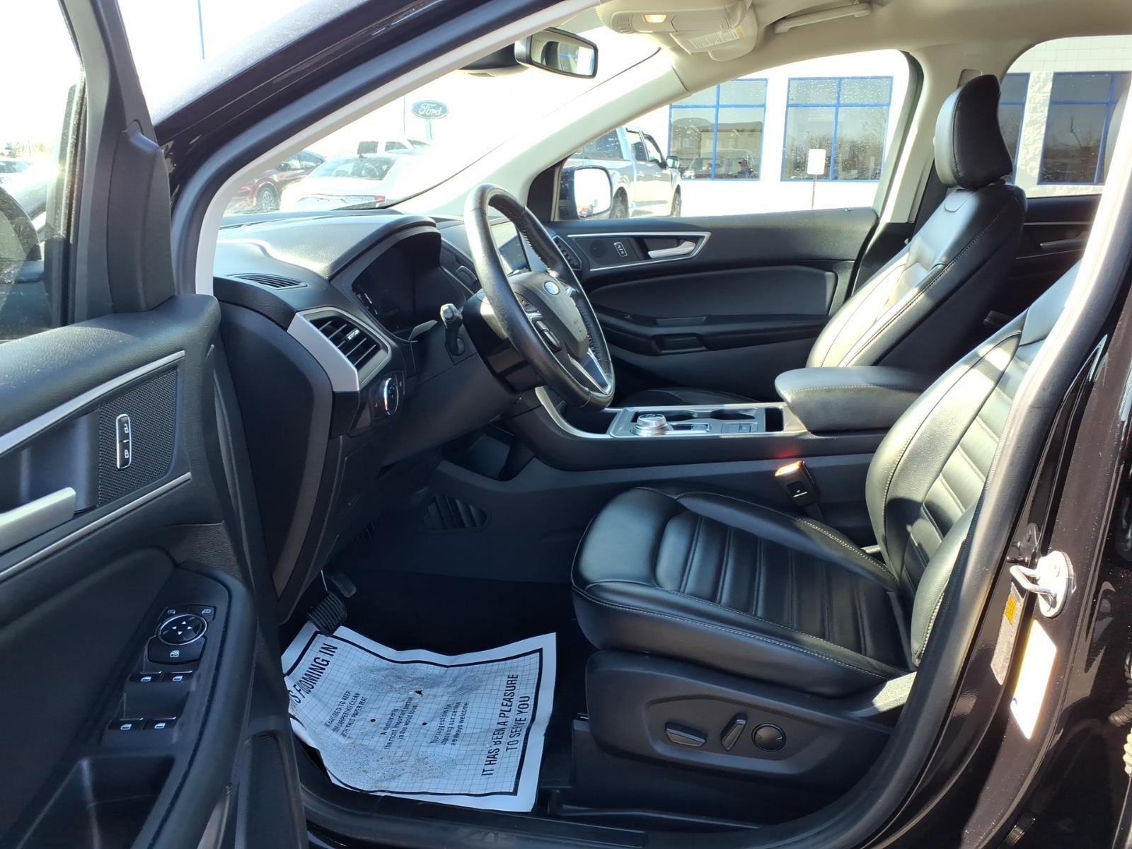 Used 2023 Ford Edge SEL image 10