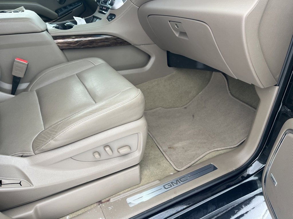 Used 2018 GMC Yukon SLT image 8