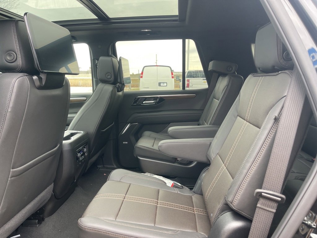 New 2025 Chevrolet Tahoe High Country image 18