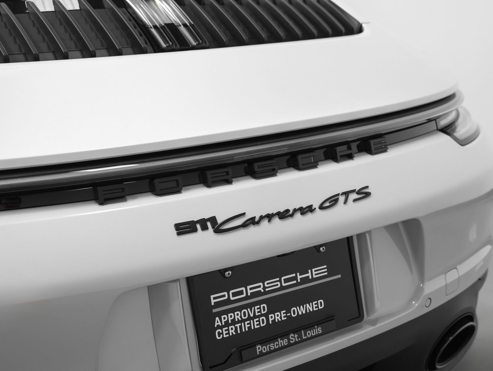 Certified 2023 Porsche 911 Carrera GTS RWD image 23