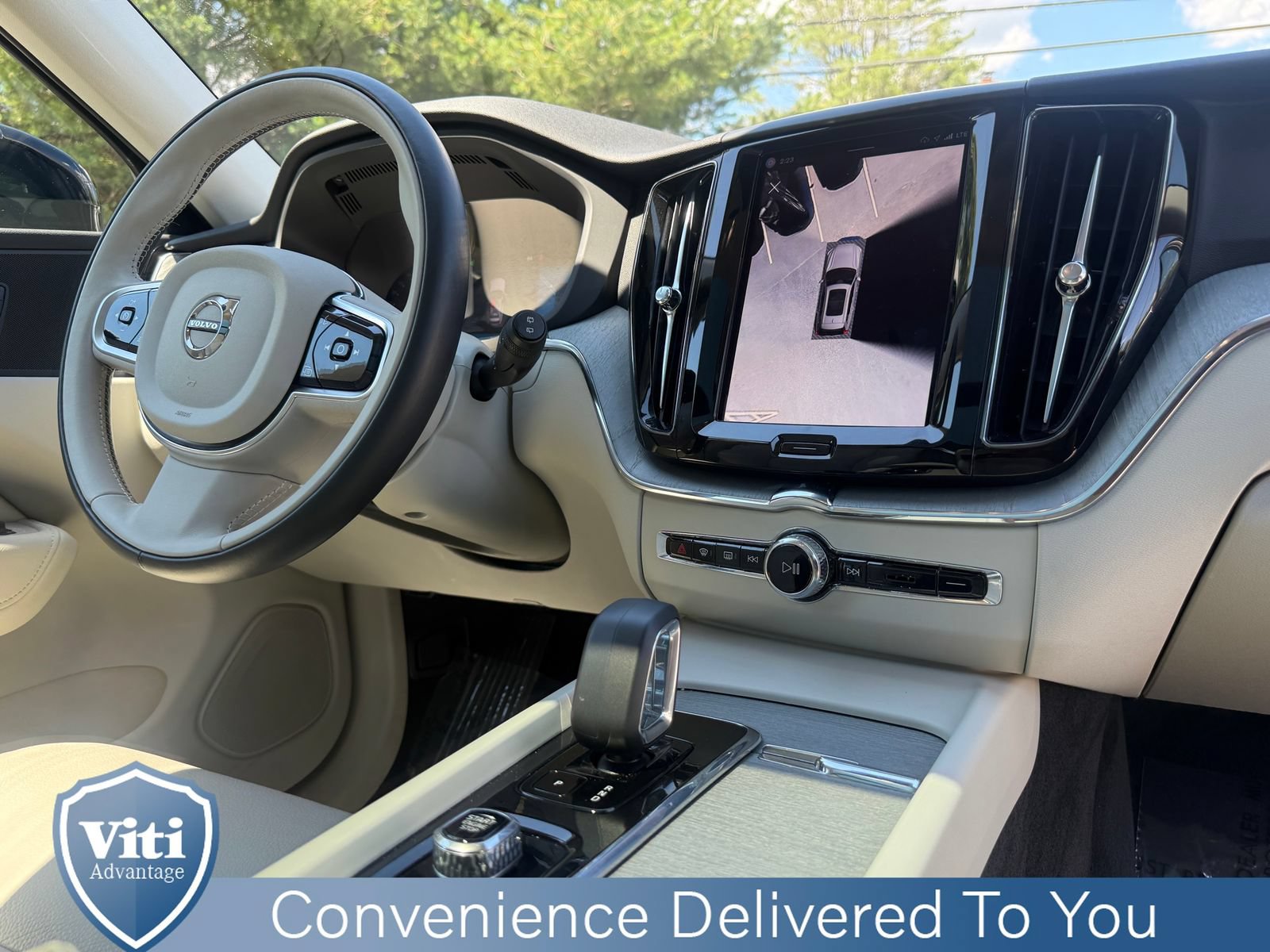 Certified 2025 Volvo XC60 T8 Plus w/ Protection Package Premier AWD/4WD image 29