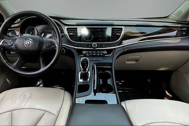 Used 2018 Buick LaCrosse Premium FWD image 7