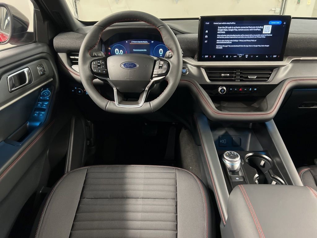 New 2026 Ford Explorer ST-Line w/ ST-Line Street Pack image 9