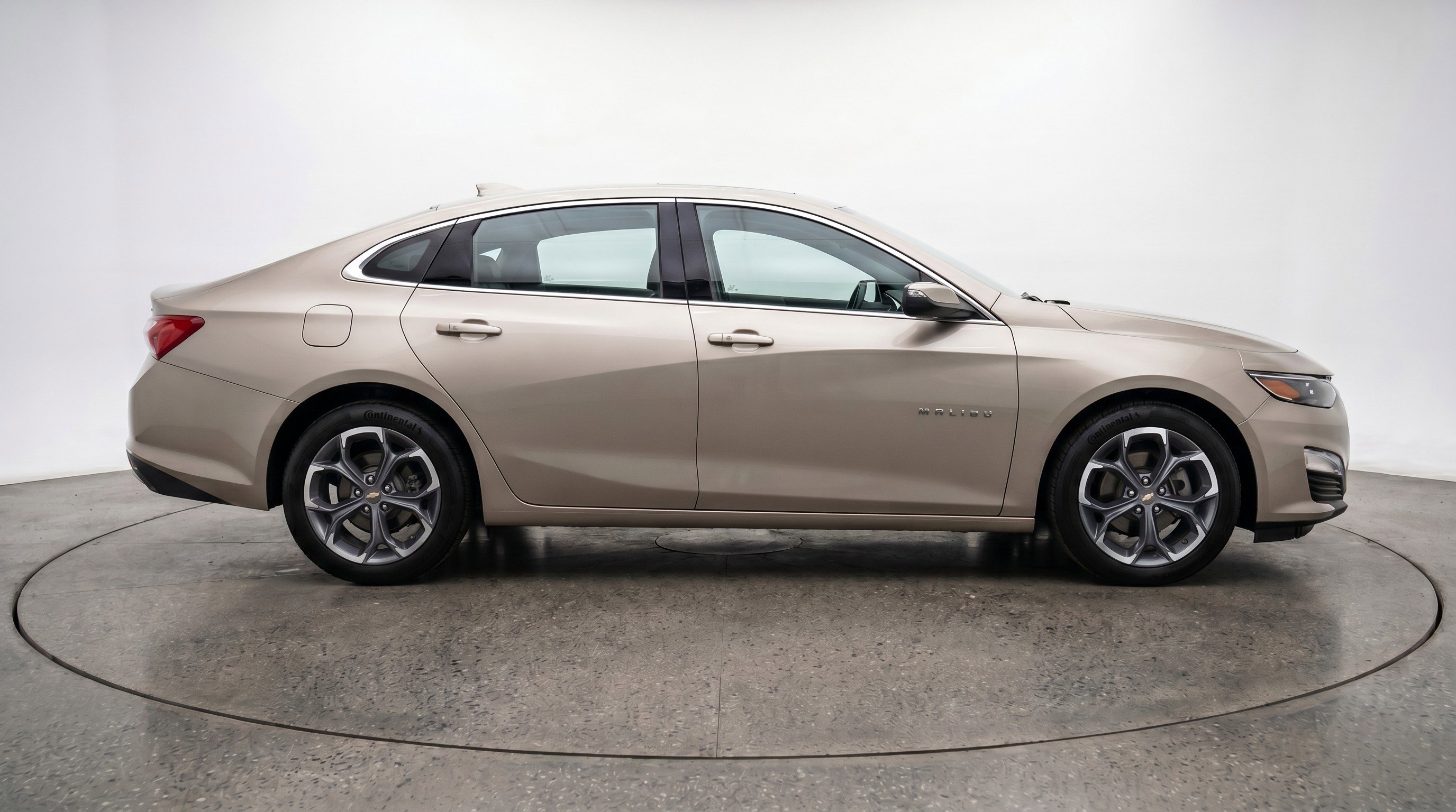 Used 2024 Chevrolet Malibu LT FWD image 11