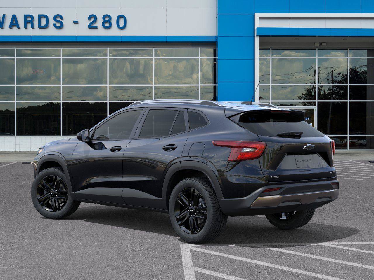 New 2026 Chevrolet Trax ACTIV FWD image 3