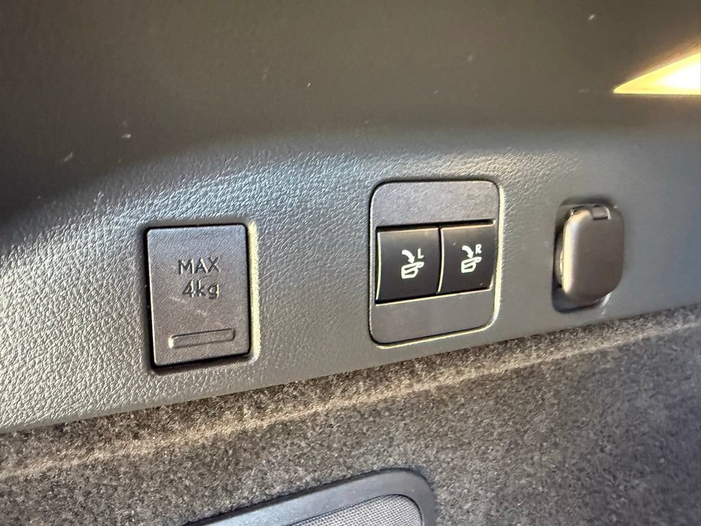 Used 2023 Lexus RX 350 Premium w/ Accessory Package FWD image 36