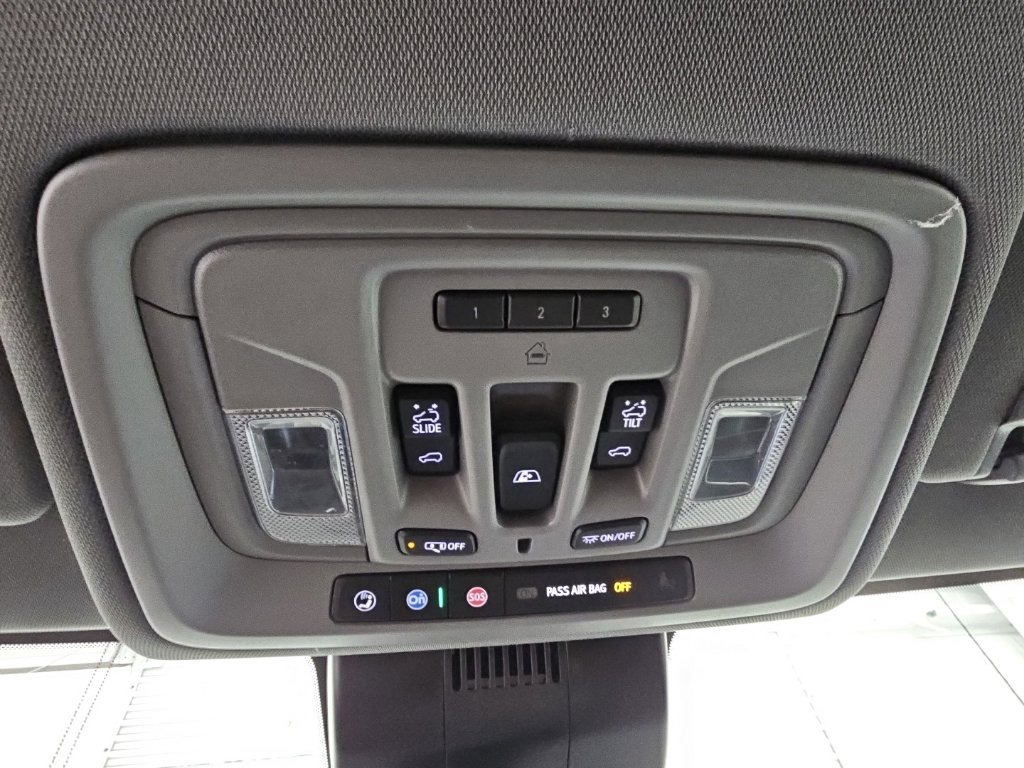 Used 2024 Chevrolet Silverado 1500 LT Trail Boss w/ LT Trail Boss Premium Package AWD/4WD image 26