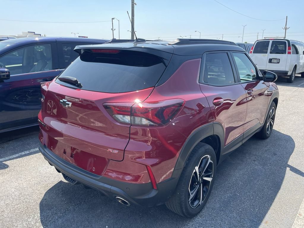 Used 2021 Chevrolet TrailBlazer RS w/ Sun and Liftgate Package FWD image 10