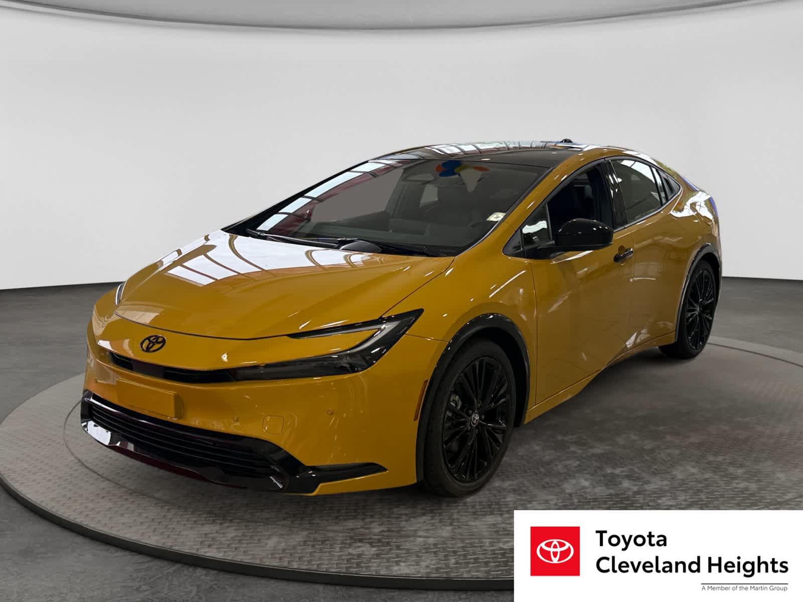 New 2026 Toyota Prius Plug-In Hybrid FWD image 1