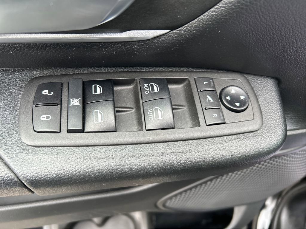 Certified 2021 RAM 1500 Big Horn image 34