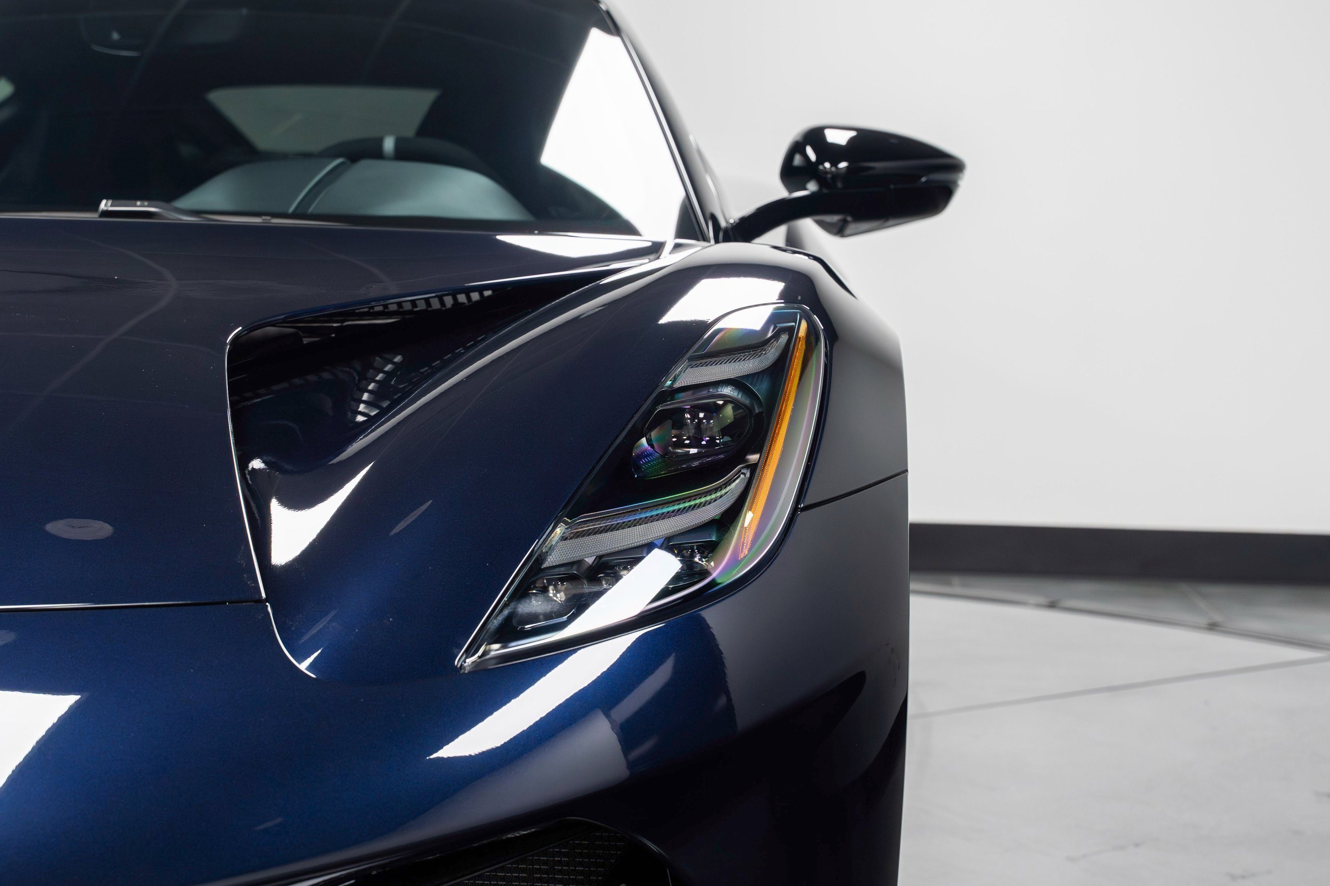 New 2025 Lotus Emira image 7
